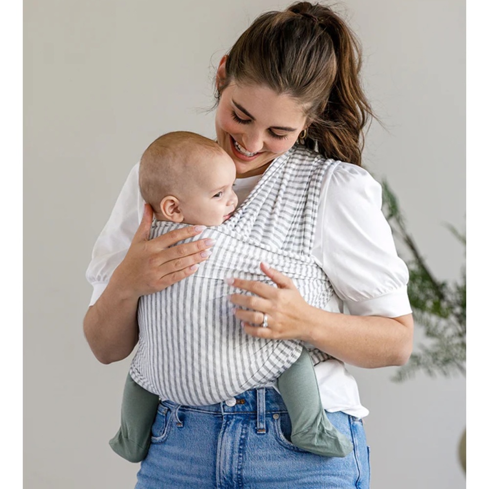 Solly Baby Wrap - natural & grey stripe (like new)